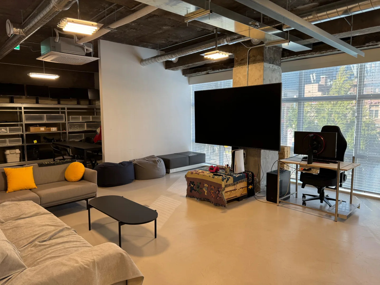 3F lounge