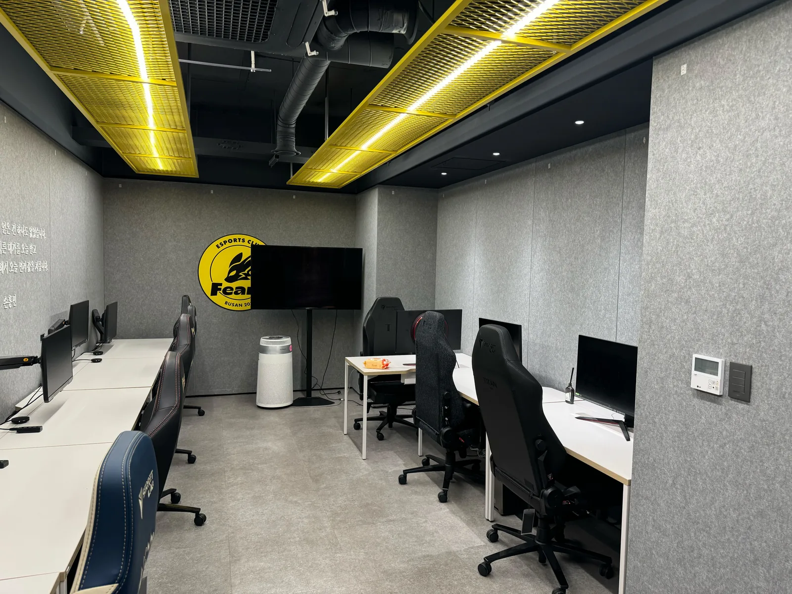 5F bootcamp room side view